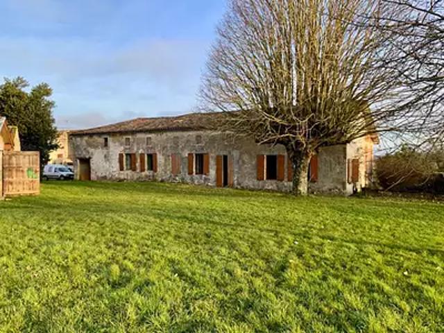 Maison vente à Jonzac, Nieul-le-virouil