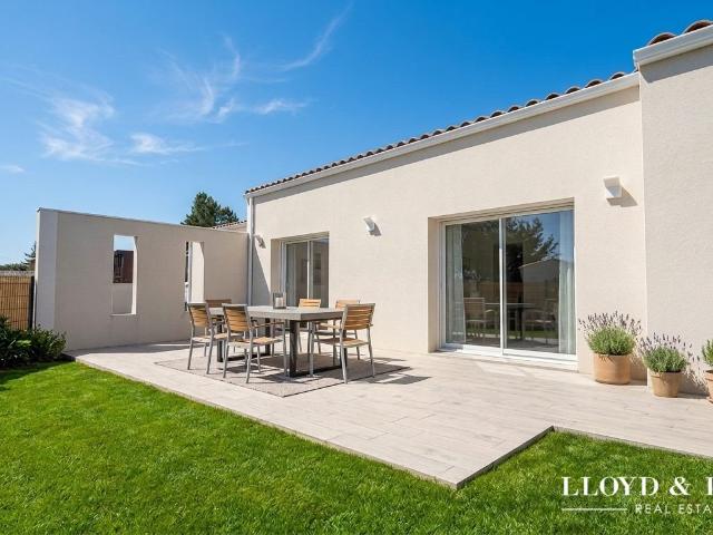 Maison vente à Saintes, Nieul-lès-saintes