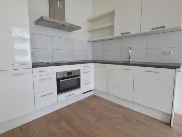 Appartement te huur in Middelland, Rotterdam