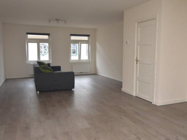 Appartement te huur in Slingerweg, Breda
