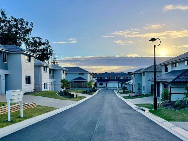 Townhouse for rent in Toombul, Queensland
