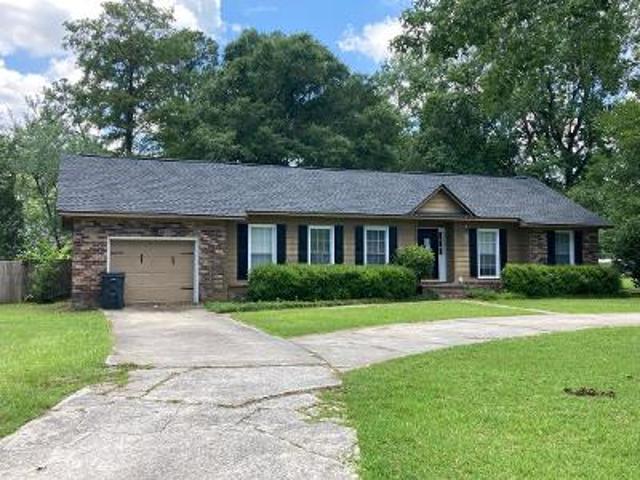 House for sale in Summerville