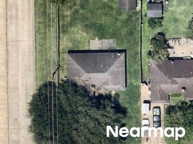 House for sale in Dickinson, Galveston County