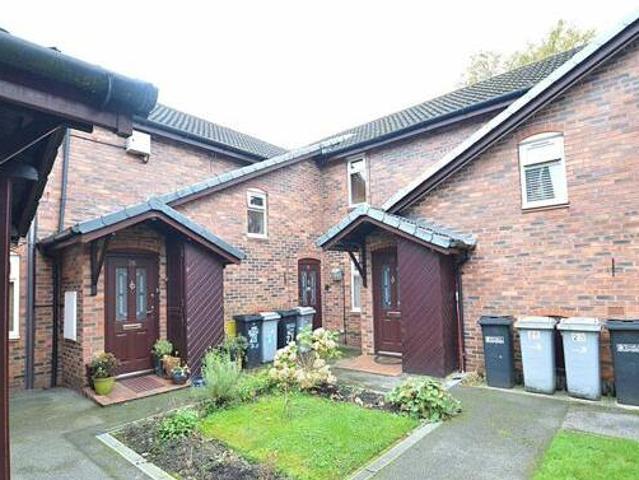 House for sale in Wilmslow Park, Wilmslow