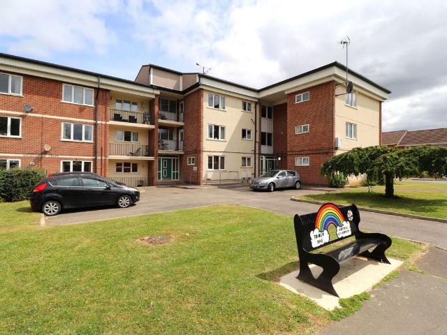 Apartment for rent in Pamington, Gloucestershire