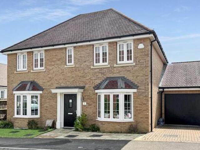House for sale in Chipping Hill, Essex
