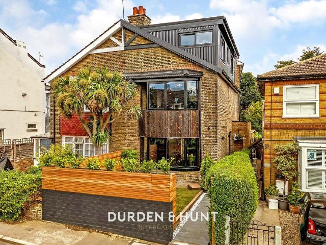 House for rent in Snaresbrook, Greater London