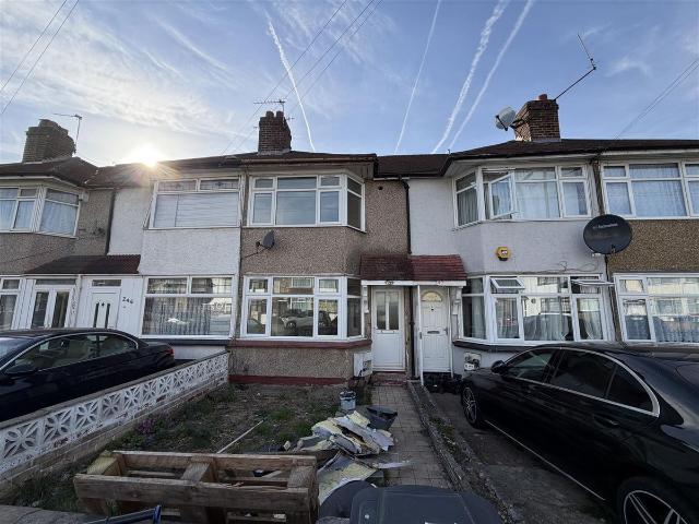House for rent in London Borough of Enfield, Greater London