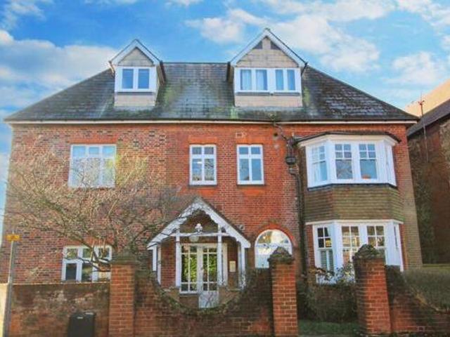 House for rent in East Horsley, Guildford