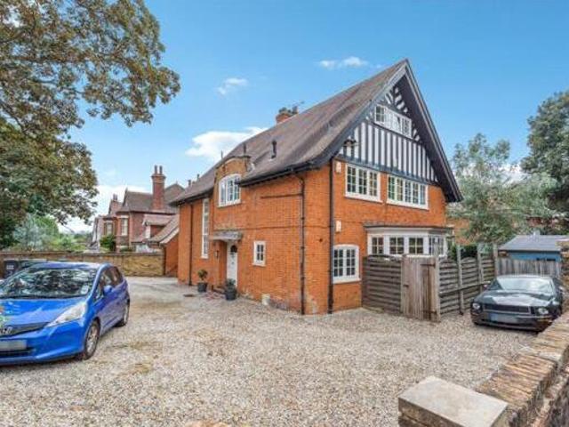 House for sale in Batchworth