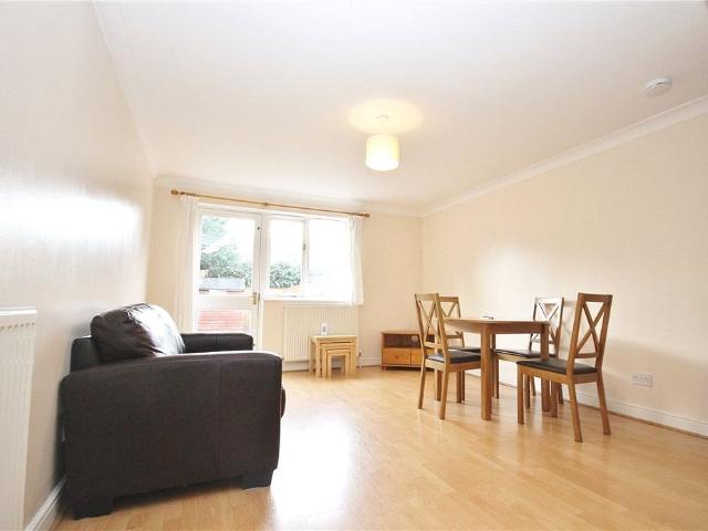 House for rent in Ripley Springs, Runnymede