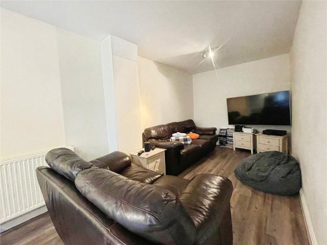 House for rent in Ripley Springs, Row Town