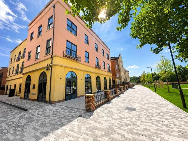 Apartment for rent in Fole, Surrey