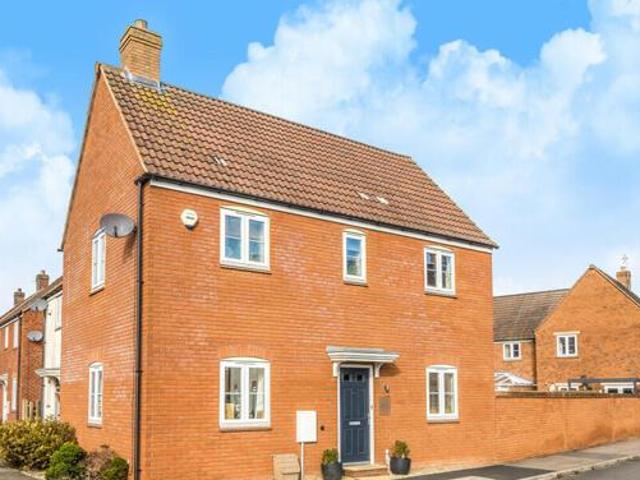 House for sale in Wheatpieces, Pamington