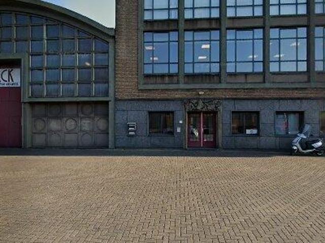 Bedrijfspand te huur in Charlois, Rotterdam