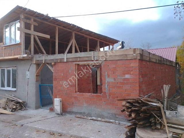 Niksar içerisinde satılık Villa