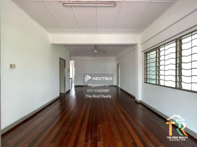 Residential House for sale in Kuching, Bahagian Kuching
