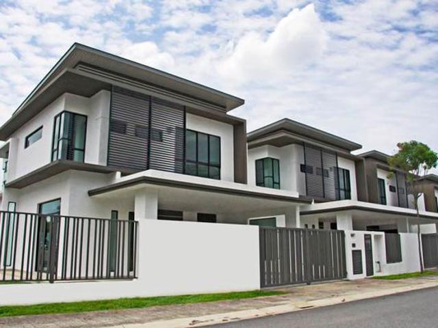 Residential House for sale in Nilai, Negeri Sembilan