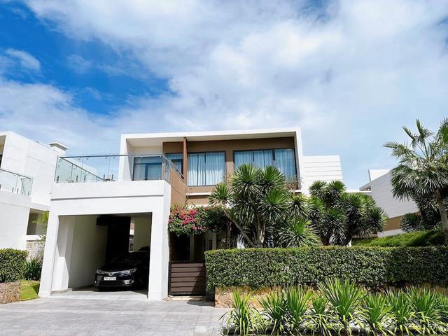 Residential House for sale in Nilai, Negeri Sembilan