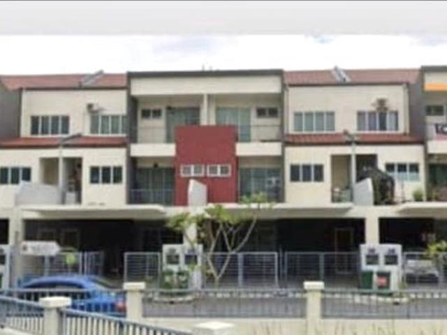 Townhouse for sale in Nilai, Negeri Sembilan
