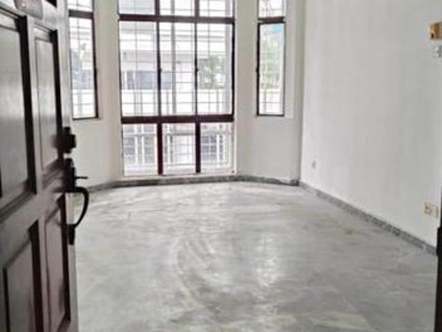 Apartment for sale in Country Heights Damansara, Kuala Lumpur