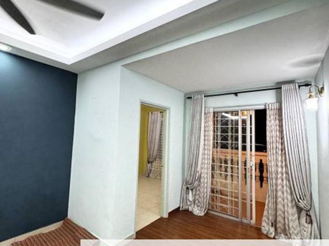 Condominium for sale in Petaling, Tanjong Sepat
