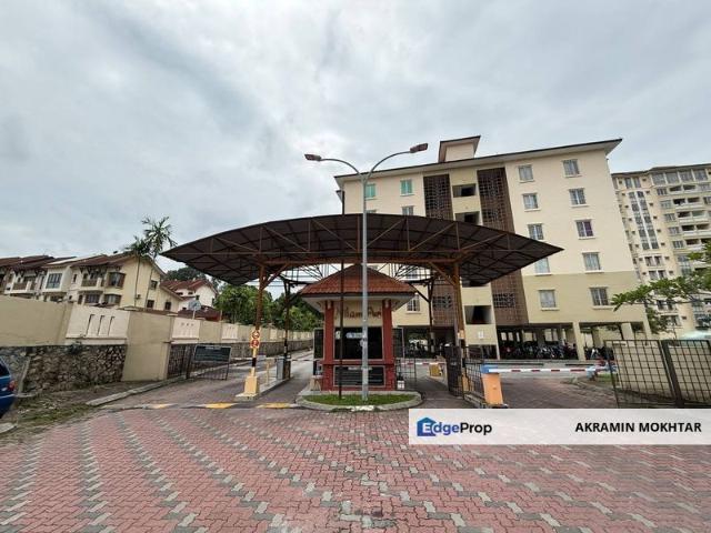 Condominium for sale in Petaling, Tanjong Sepat