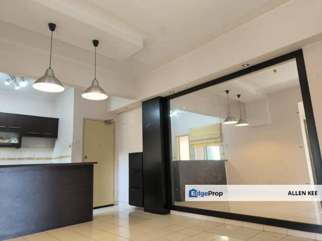 Condominium for sale in Petaling, Tanjong Sepat