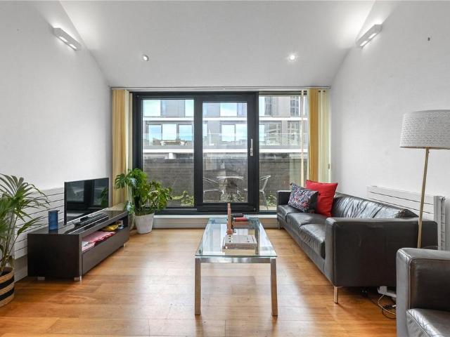 Apartment for rent in Hoxton, Greater London
