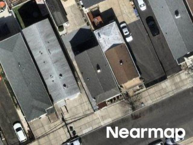 House for sale in Elizabeth, New Jersey