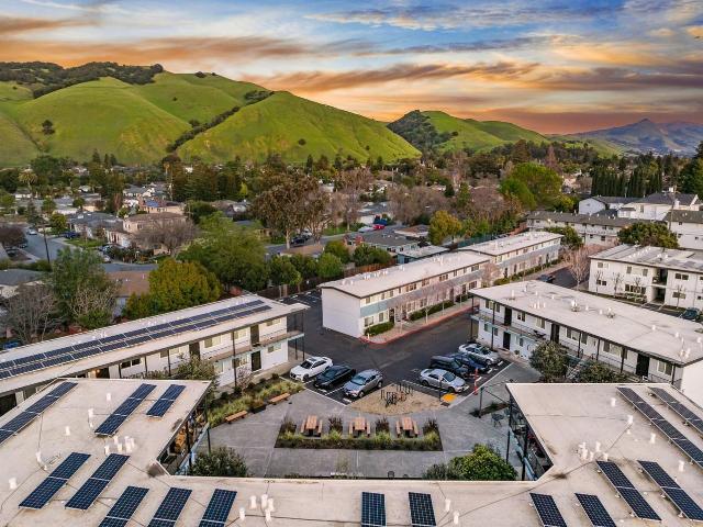 Apartment for rent in Mission San Jose District, Fremont