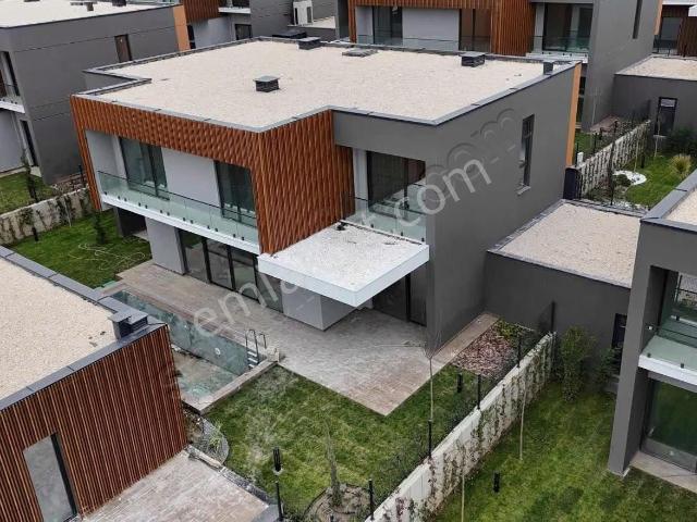 Nilüfer, Bursa içerisinde satılık Villa