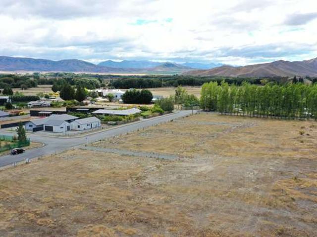 Land for sale in Omarama, Waitaki District