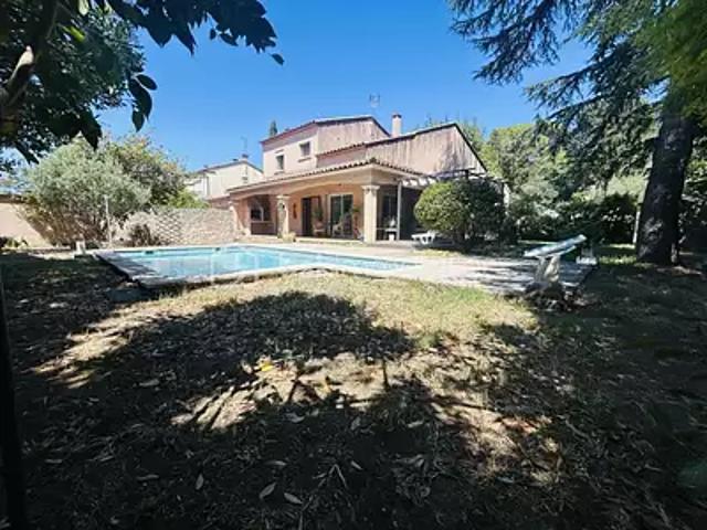 Maison vente à Nîmes