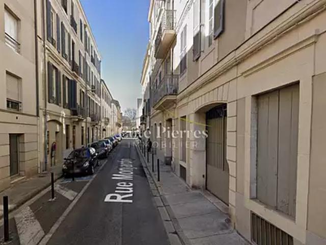 Garage vente à Nîmes