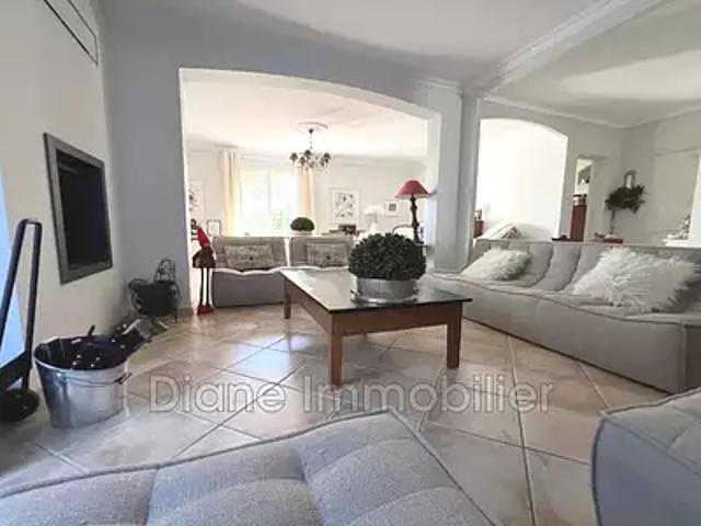 Maison vente à Nîmes
