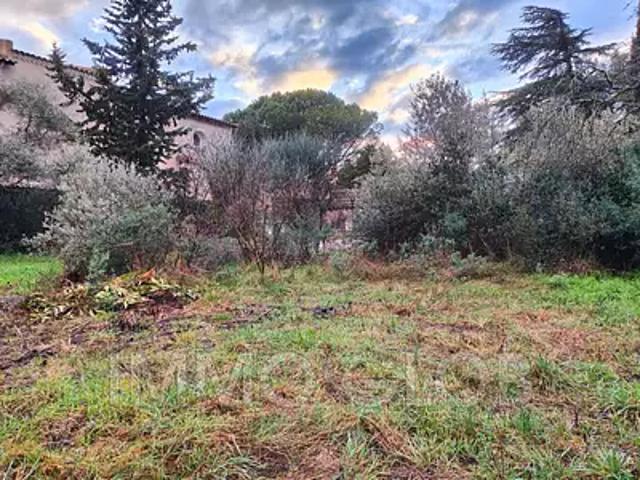 Terrain vente à Nîmes