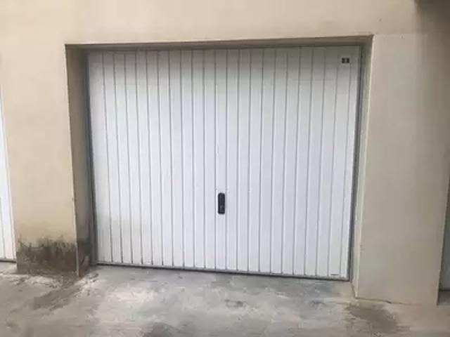 Garage location à Nîmes
