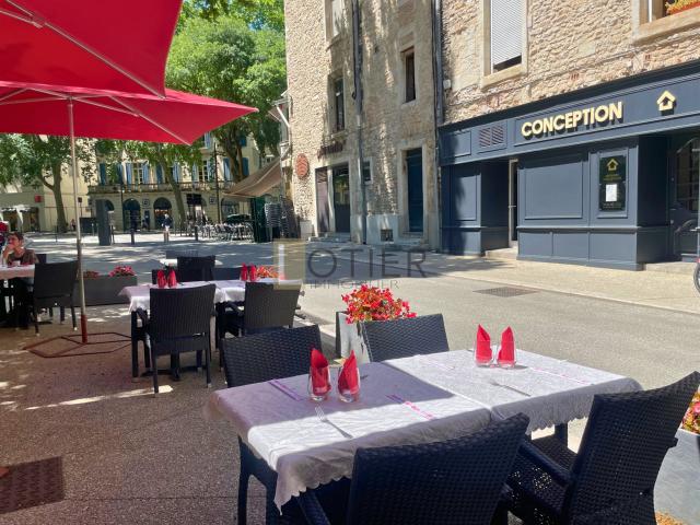 Local Commercial vente à Nîmes