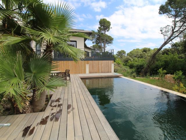 Villa vente à France métropolitaine, Nîmes