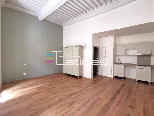 Studio location à Écusson, Nîmes