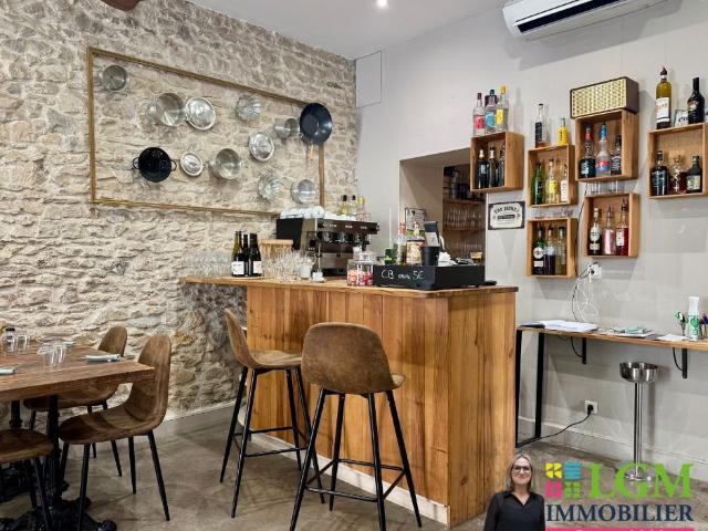 Local Commercial vente à Nîmes