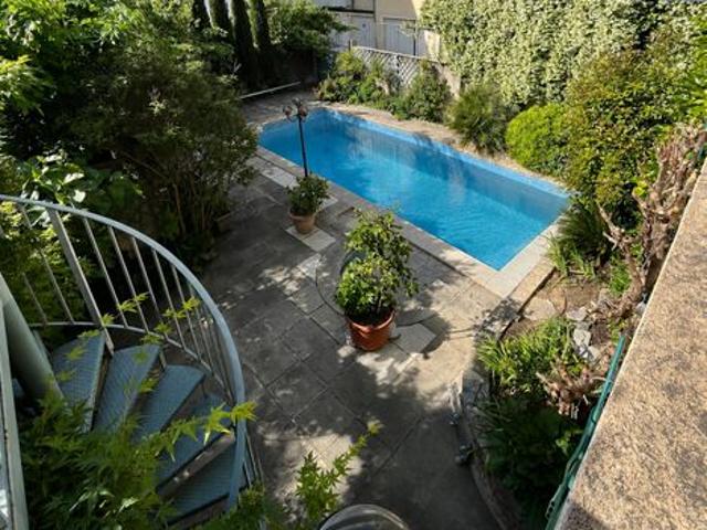 Maison vente à Nîmes, Gard