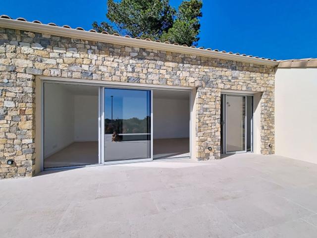Maison vente à Nîmes, Gard