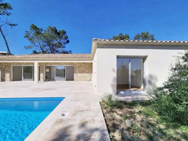 Maison vente à Nîmes, Gard