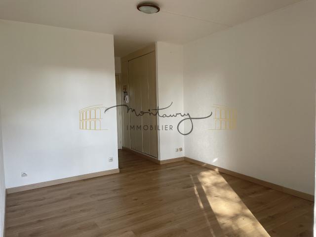 Studio location à Nîmes