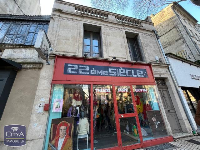 Maison vente à Nîmes, Gard