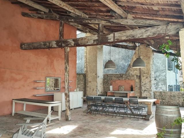 Maison vente à Nîmes, Gard