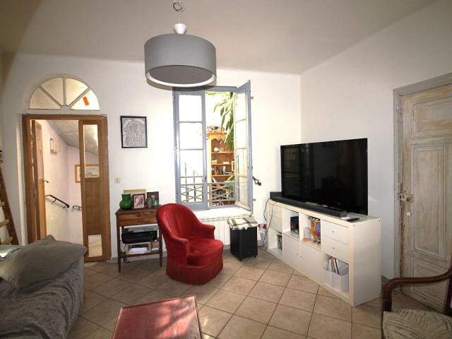 Maison vente à Nîmes, Gard