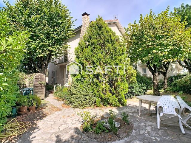 Maison vente à France métropolitaine, Nîmes